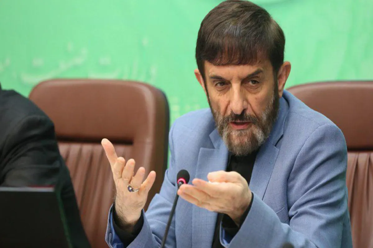 عضو مجمع تشخیص: توسعه خودروهای برقی باید با تکیه بر توان داخلی دنبال شود