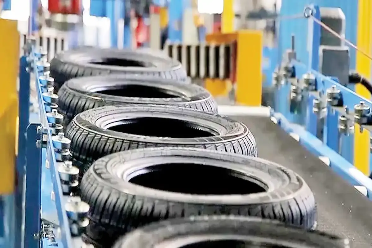 گرانی لاستیک و روغن شدت گرفت؛ بازار در التهاب و مردم زیر فشار